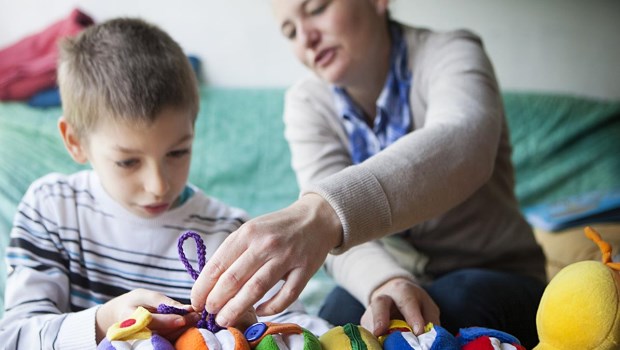 Comprendiendo el Mundo del Autismo Infantil Un Viaje de Empatía Amor y Crecimiento Juntos